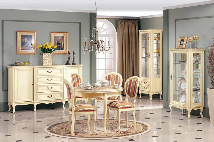 Klassisches Esszimmer Set Vitrine Kommode StÃ¼hle Tisch KÃ¶nig Chippendale