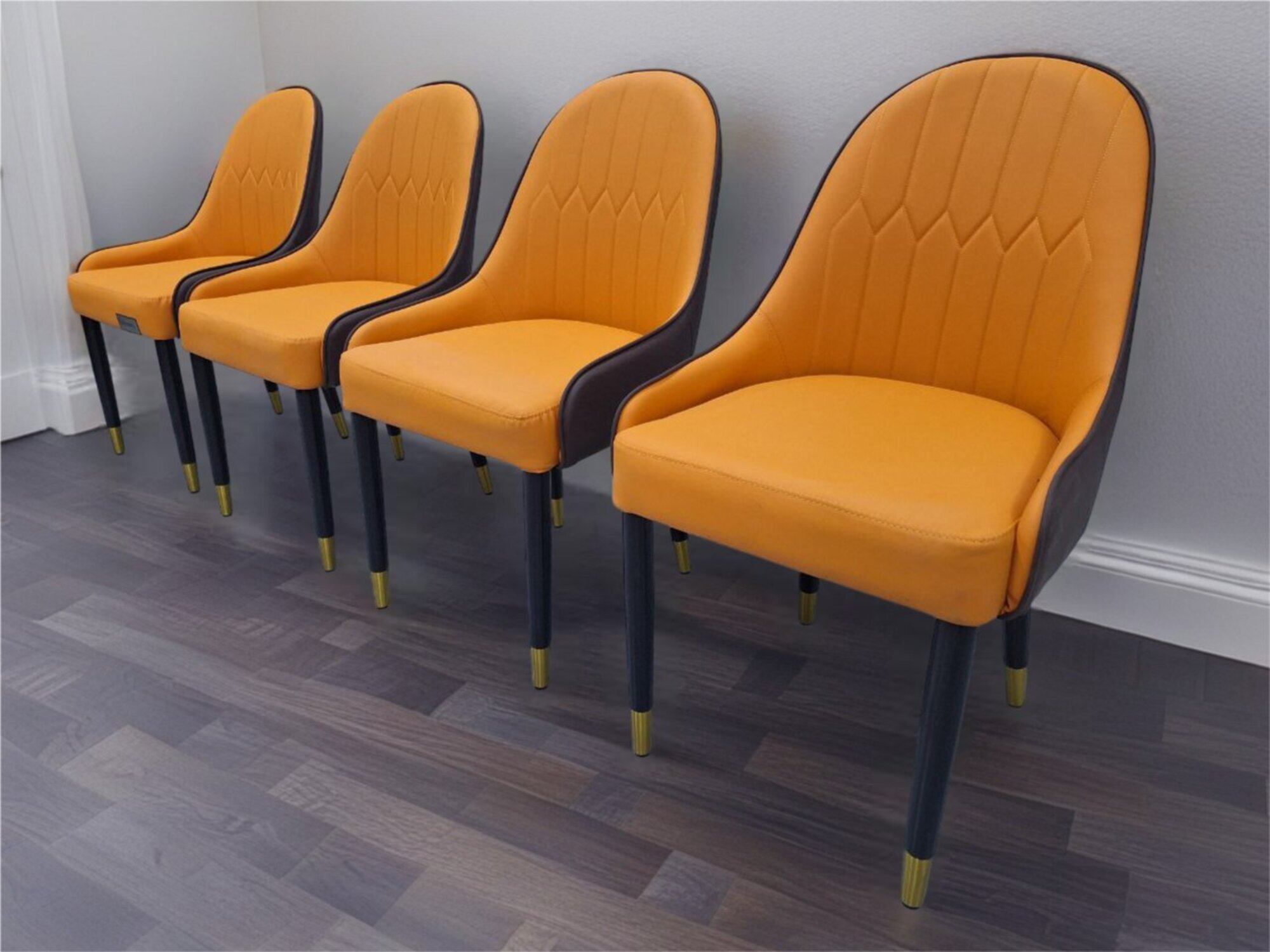 Designerstuhlset fÃ¼r das Esszimmer â 4 StÃ¼hle, moderne PolsterstÃ¼hle Sofort