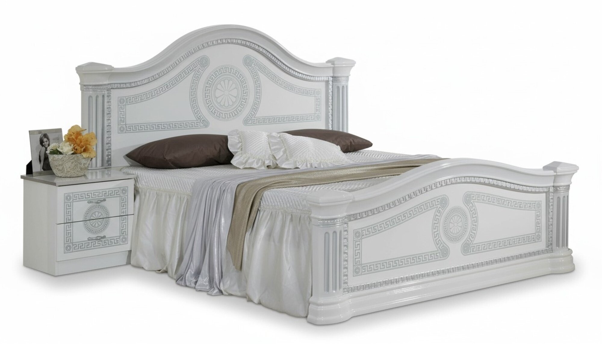 Designer Bett Schlafzimmer Klassische Betten Holz Hotel Luxus Polster Sitz