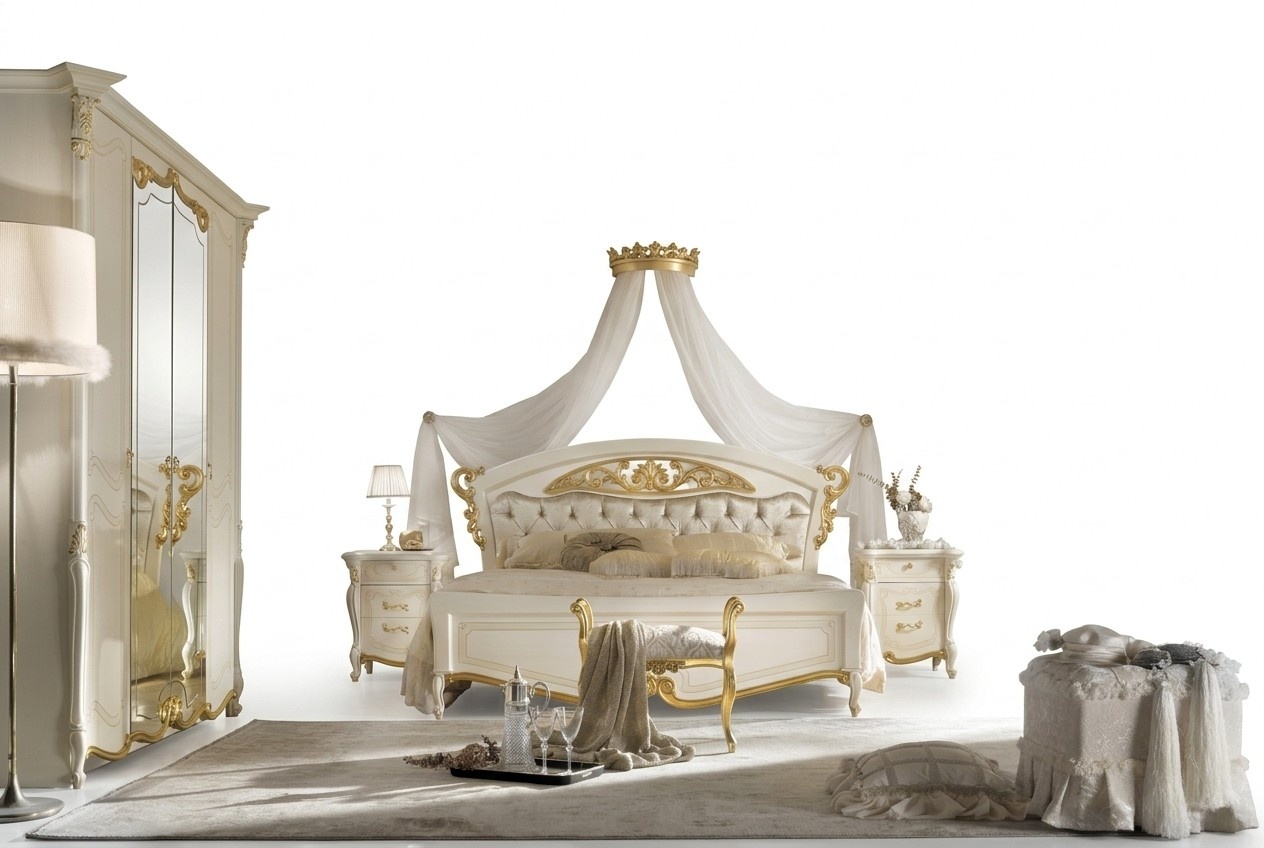 Italienische Schlafzimmer MÃ¶bel Luxus Designer Bett Doppel Betten Gold
