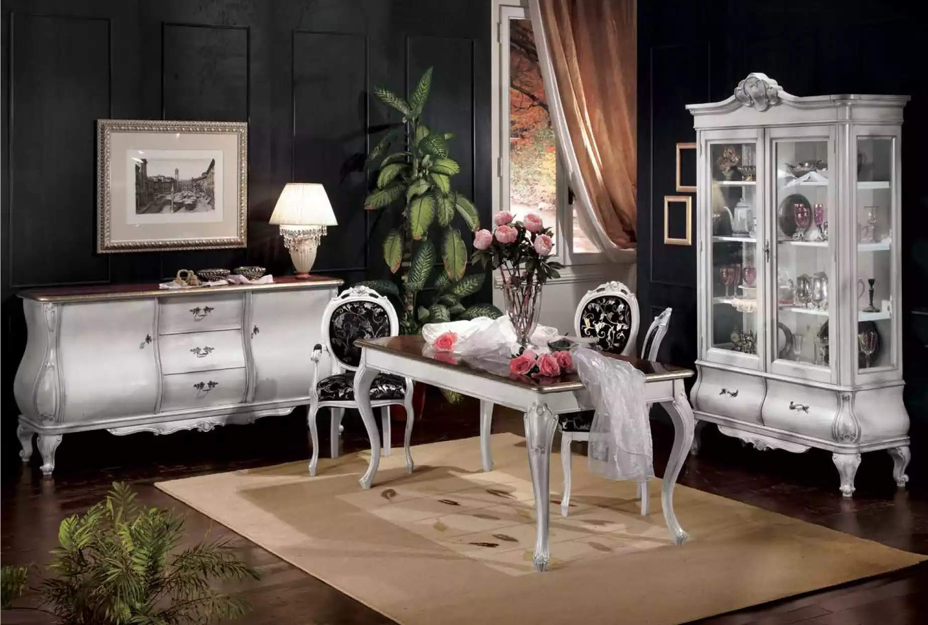 Klassische Esszimmer MÃ¶bel Esstisch 4x StÃ¼hle Sideboard Vitrine Luxus