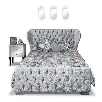 Chesterfield Design Samt Bett Luxus Textil Betten Schlafzimmer Doppel