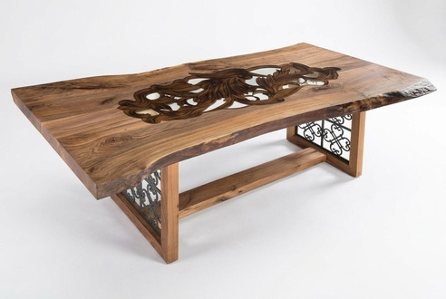 Eleganter brauner Holztisch fÃ¼r Wohnzimmer modern und stilvoll