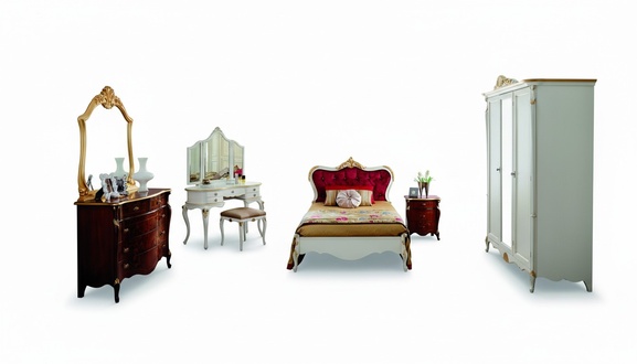 Italienische MÃ¶bel Luxus Bett Swarovski Kristallsteine Barock Betten Gestelle